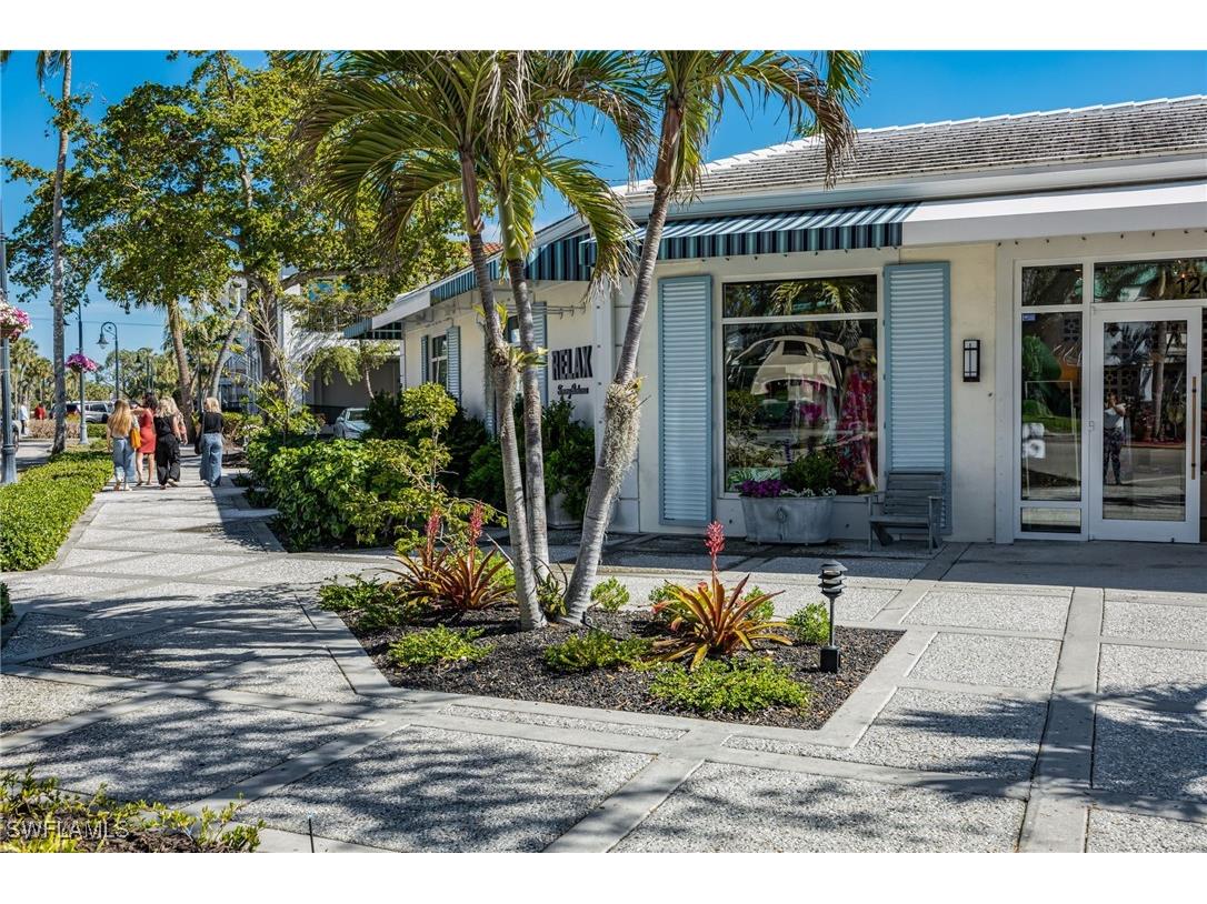 72 7th Street S #206 Naples FL 34102 226003580 image31