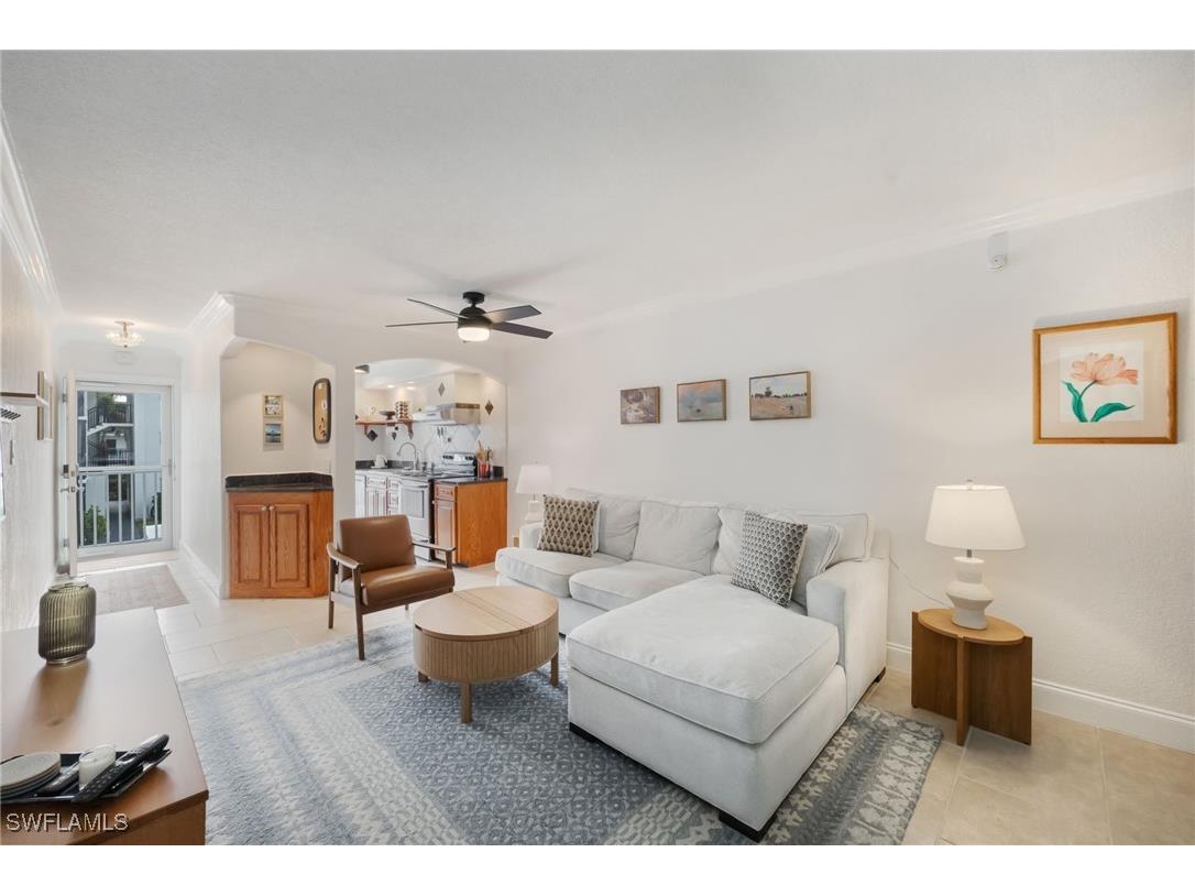 72 7th Street S #206 Naples FL 34102 226003580 image6