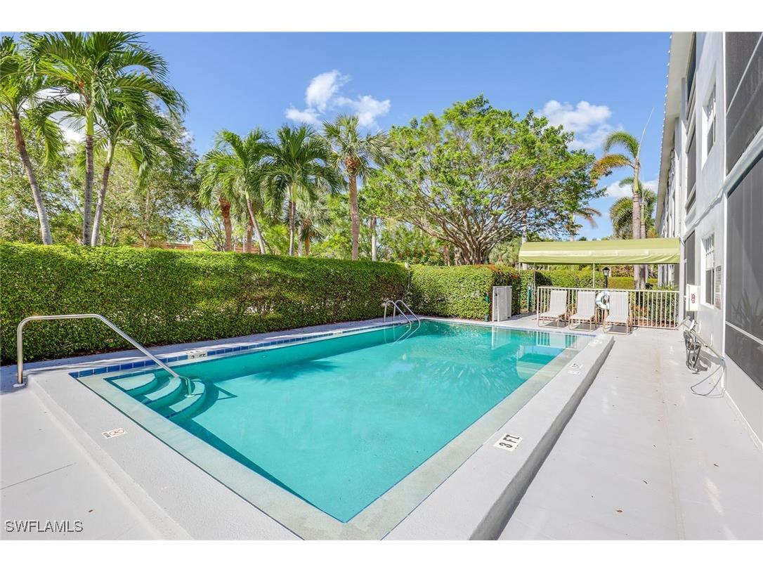 72 7th Street S #208 Naples FL 34102 225059099 image20