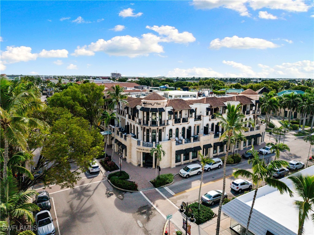 72 7th Street S #305 Naples FL 34102 225073659 image24