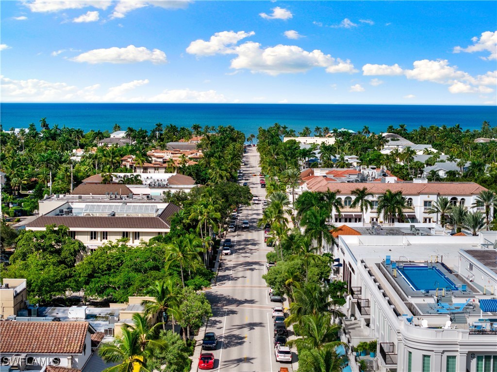 72 7th Street S #305 Naples FL 34102 225073659 image25