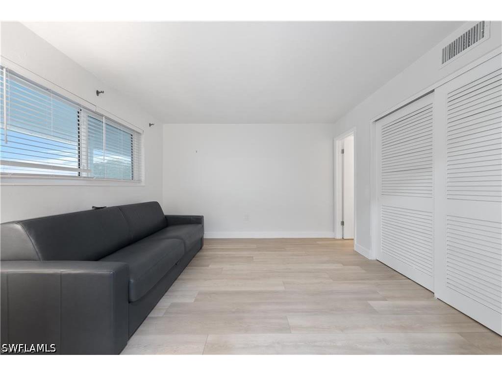 72 7th Street S #310 Naples FL 34102 226015021 image14