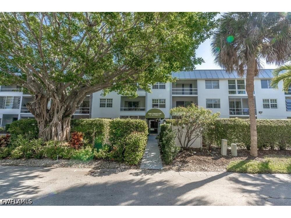 72 7th Street S #310 Naples FL 34102 226015021 image20