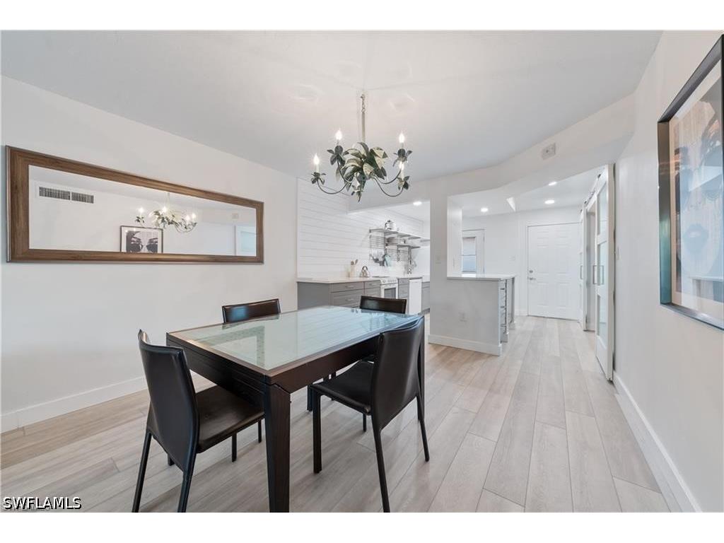 72 7th Street S #310 Naples FL 34102 226015021 image5