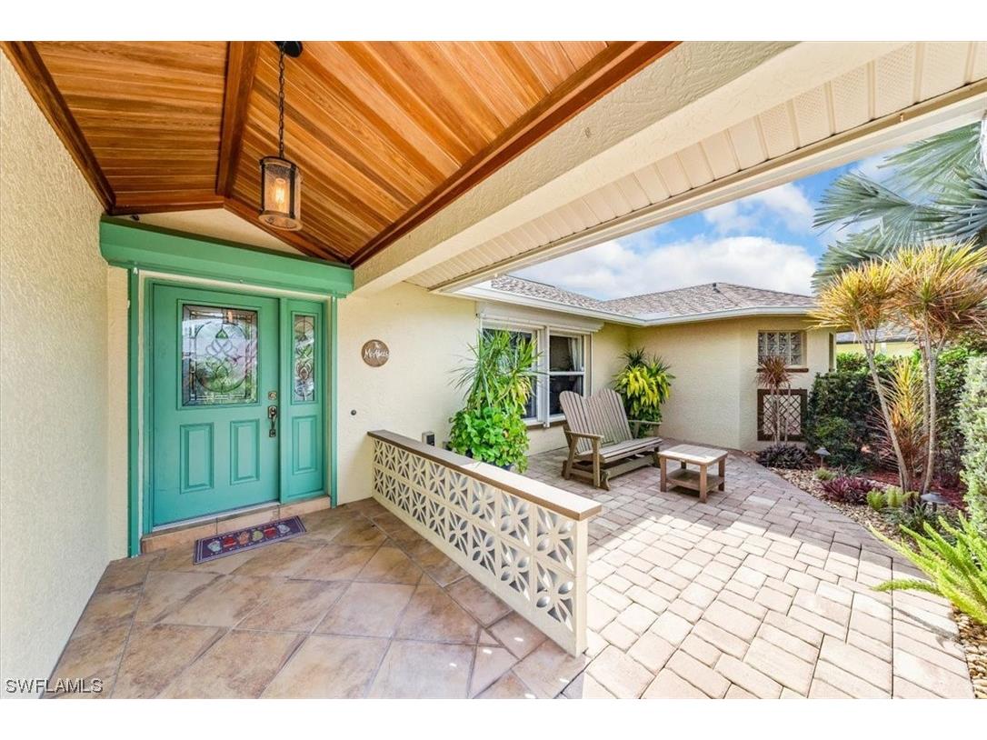 72 Heritage Way Naples FL 34110 224022802 image1