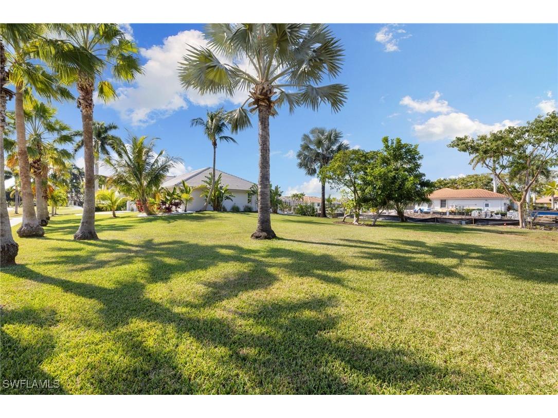 72 N Barfield Drive Marco Island FL 34145 225080839 image36