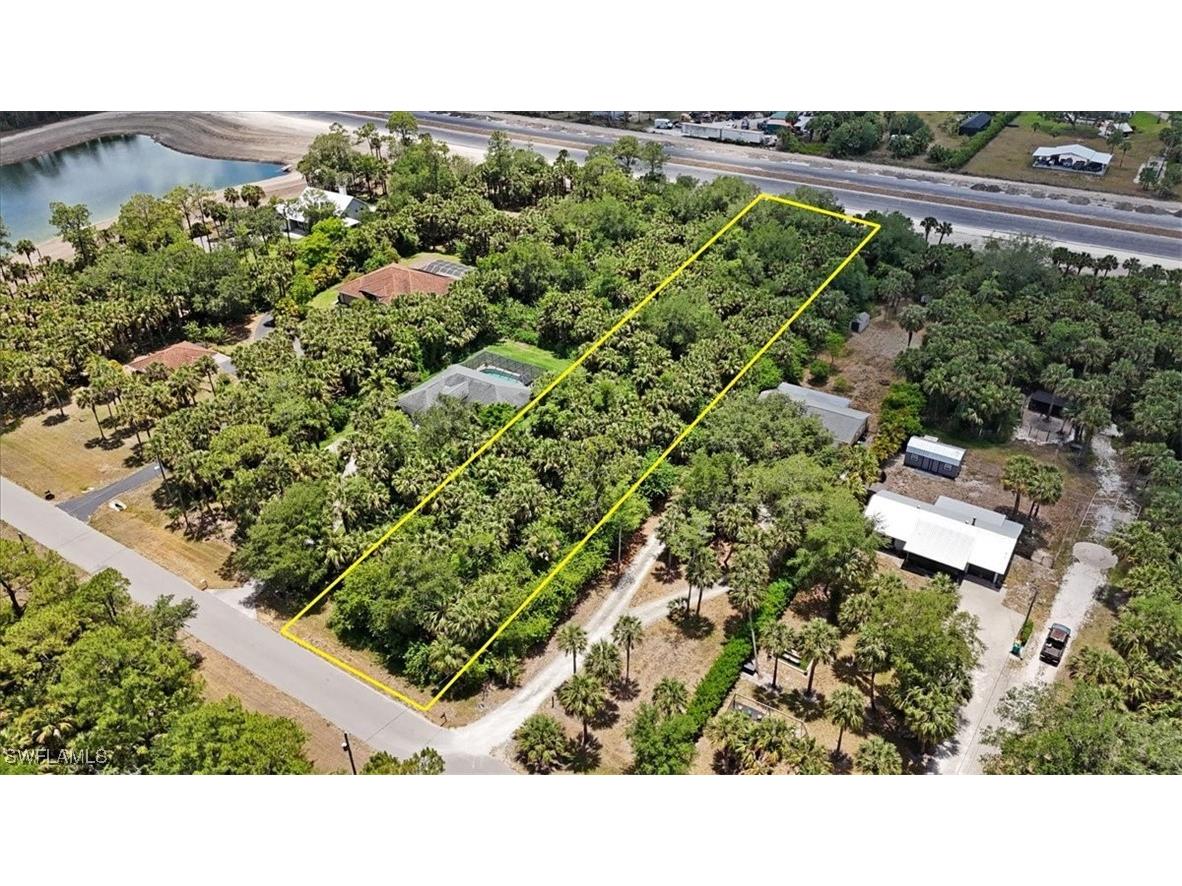 720 12th Avenue NW Naples FL 34120 225062982 image1