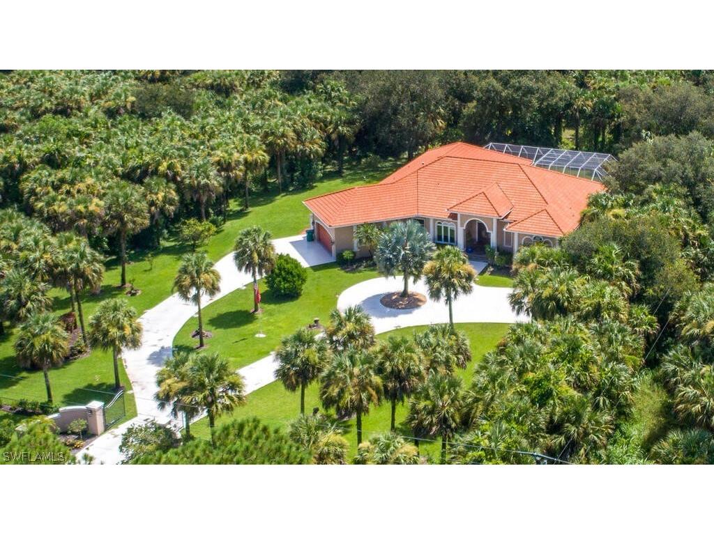 720 13th Street NW Naples FL 34120 223001921 image1