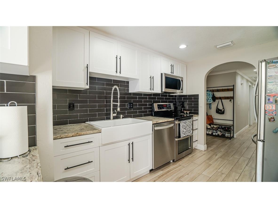 720 29th Street NW Naples FL 34120 226008211 image25