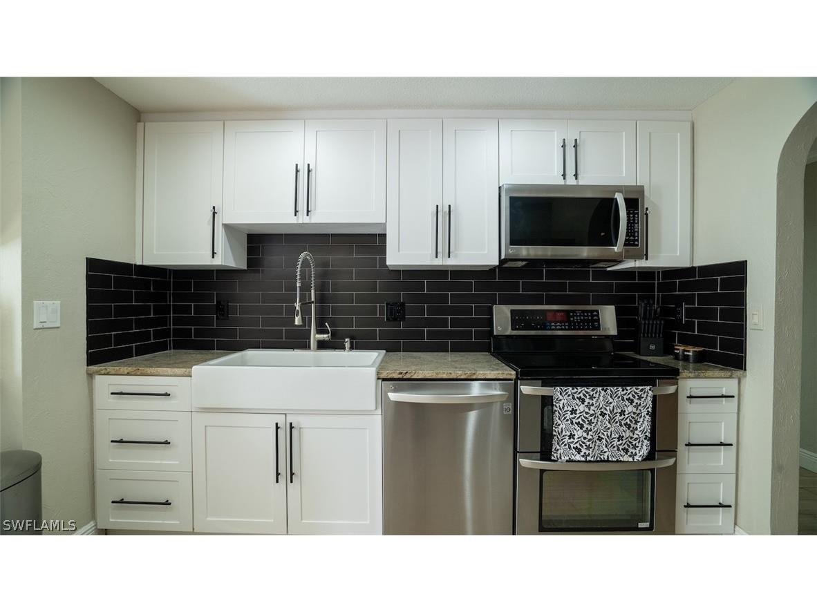 720 29th Street NW Naples FL 34120 226008211 image26