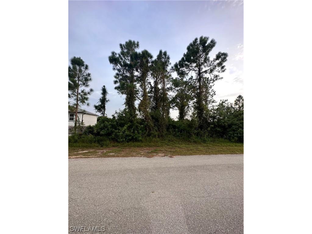 720 Ashland Street E Lehigh Acres FL 33974 223063060 image1