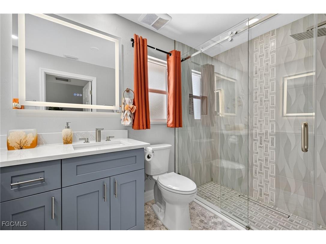 720 Durion Court Sanibel FL 33957 2025004825 image18