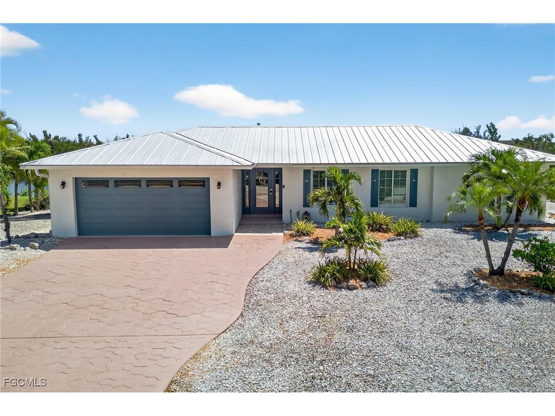 720 Durion Court Sanibel FL 33957 2025004825 image32