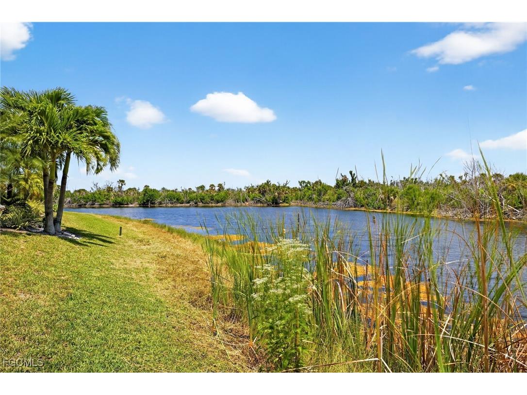 720 Durion Court Sanibel FL 33957 2025004825 image37