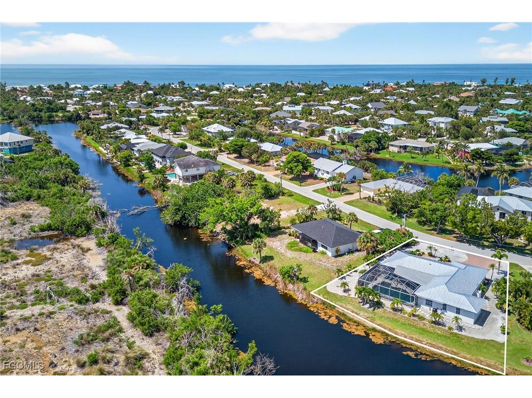 720 Durion Court Sanibel FL 33957 2025004825 image42