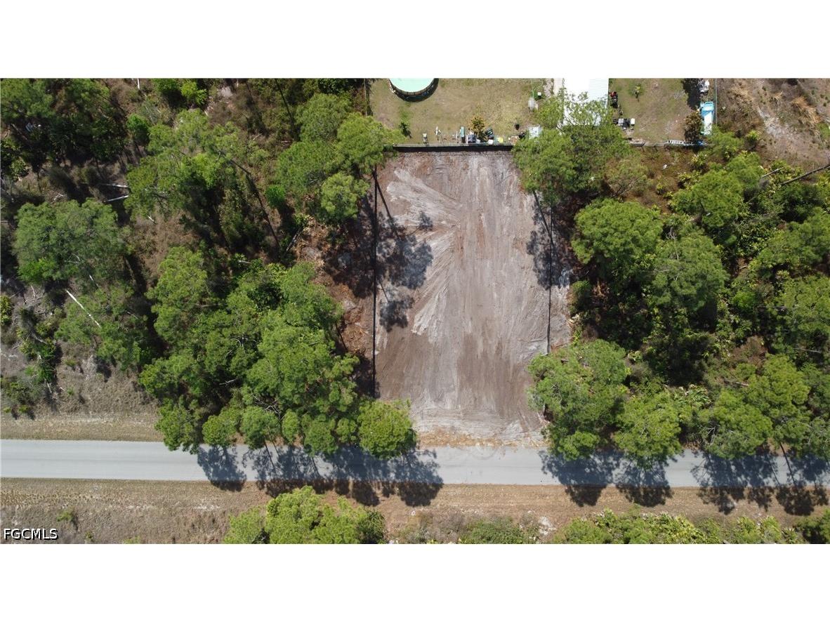 720 Lopez Street E Lehigh Acres FL 33974 2026018059 image4