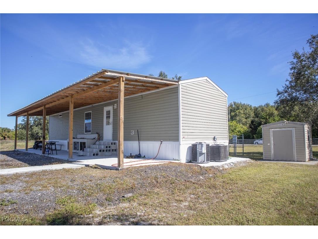 720 N Estribo Street Clewiston FL 33440 2025020209 image21