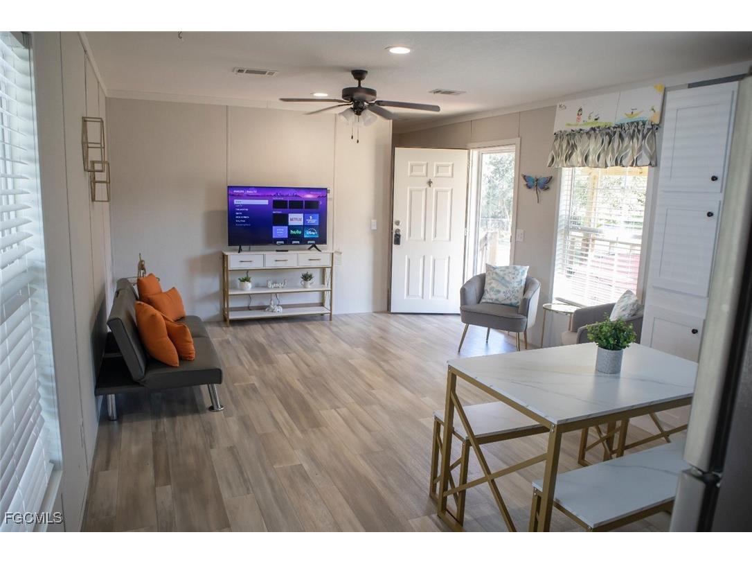 720 N Estribo Street Clewiston FL 33440 2025020209 image4