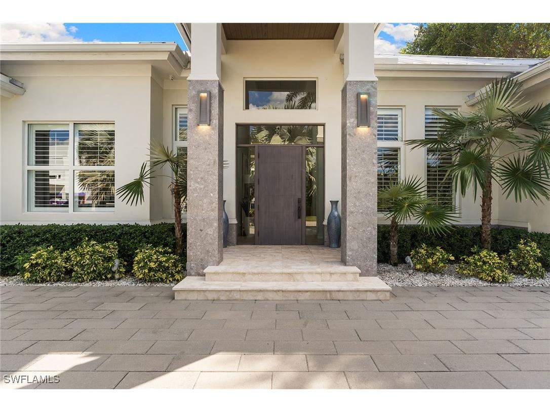 720 Orchid Drive Naples FL 34102 225076014 image1