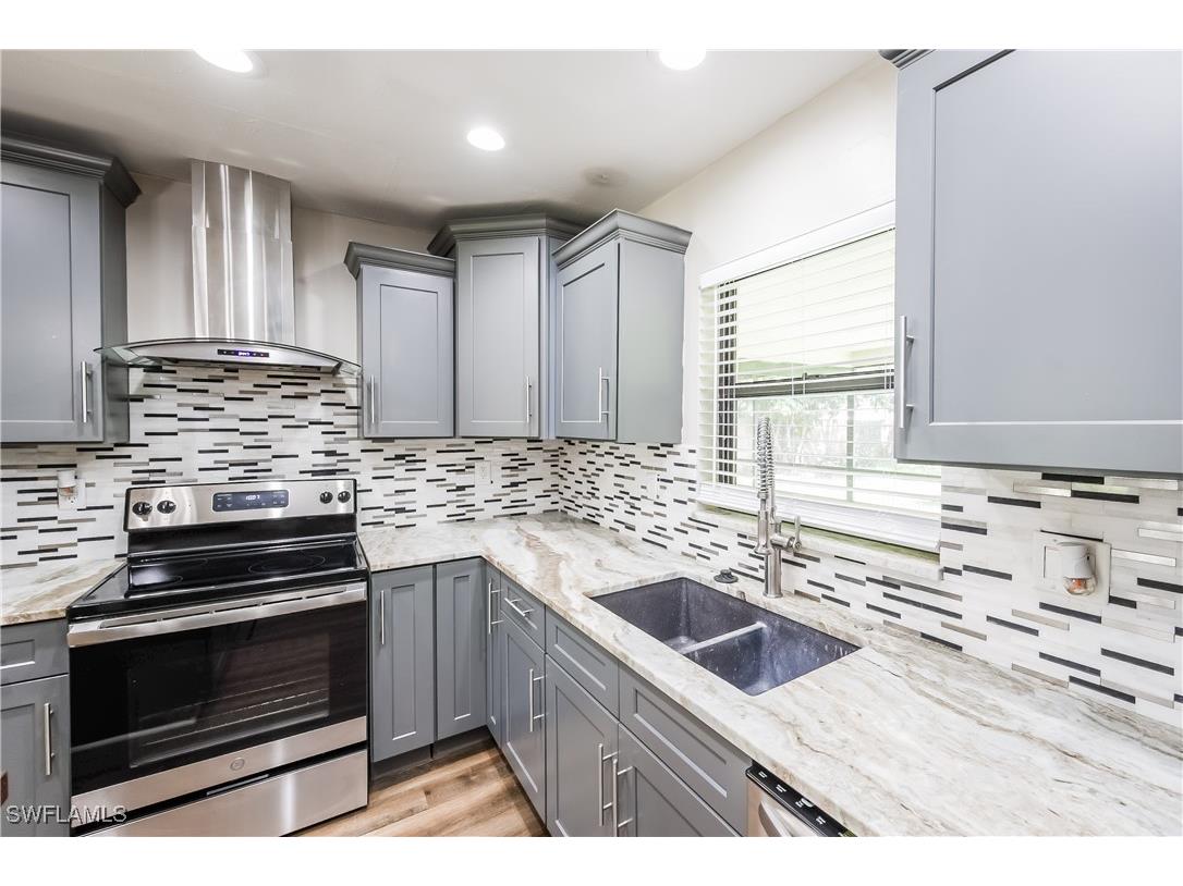 720 SW 8th Terrace Cape Coral FL 33991 225082203 image4