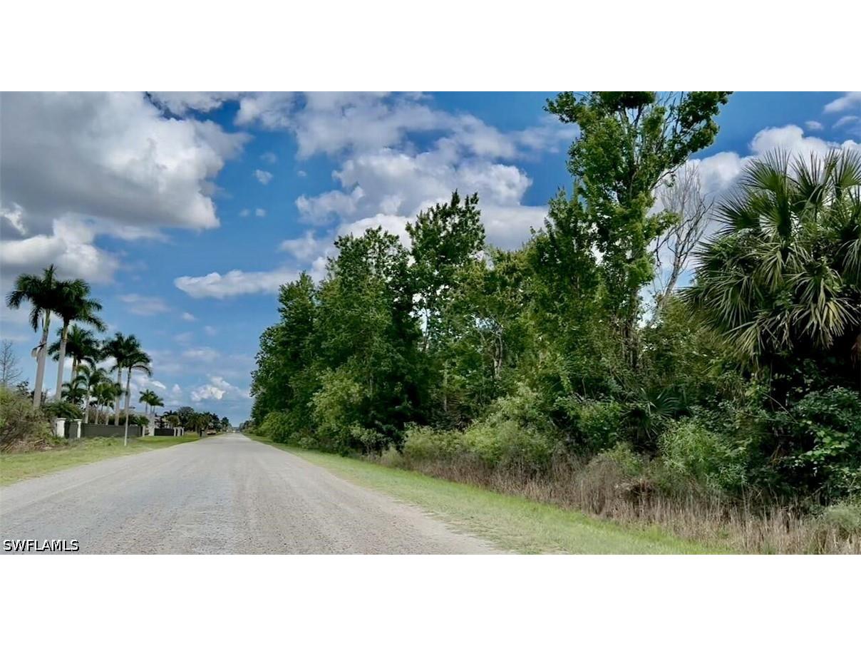 720 Shady Hollow Boulevard W Naples FL 34120 226021917 image1