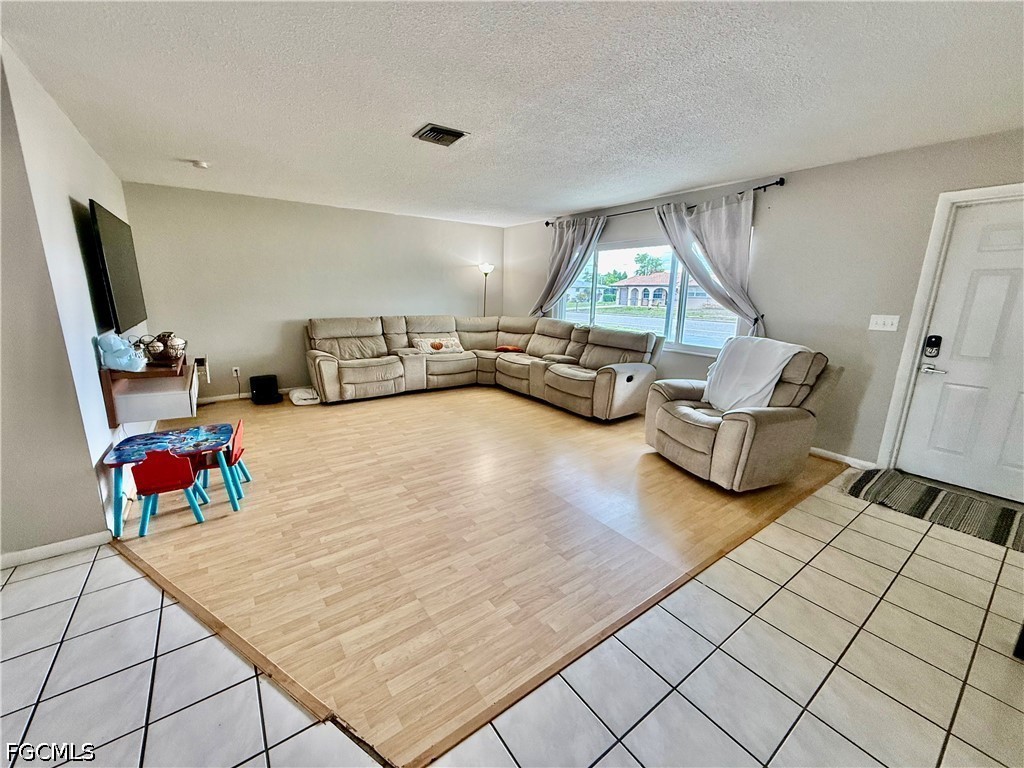 720 Shadyside Street Lehigh Acres FL 33936 2026015649 image2