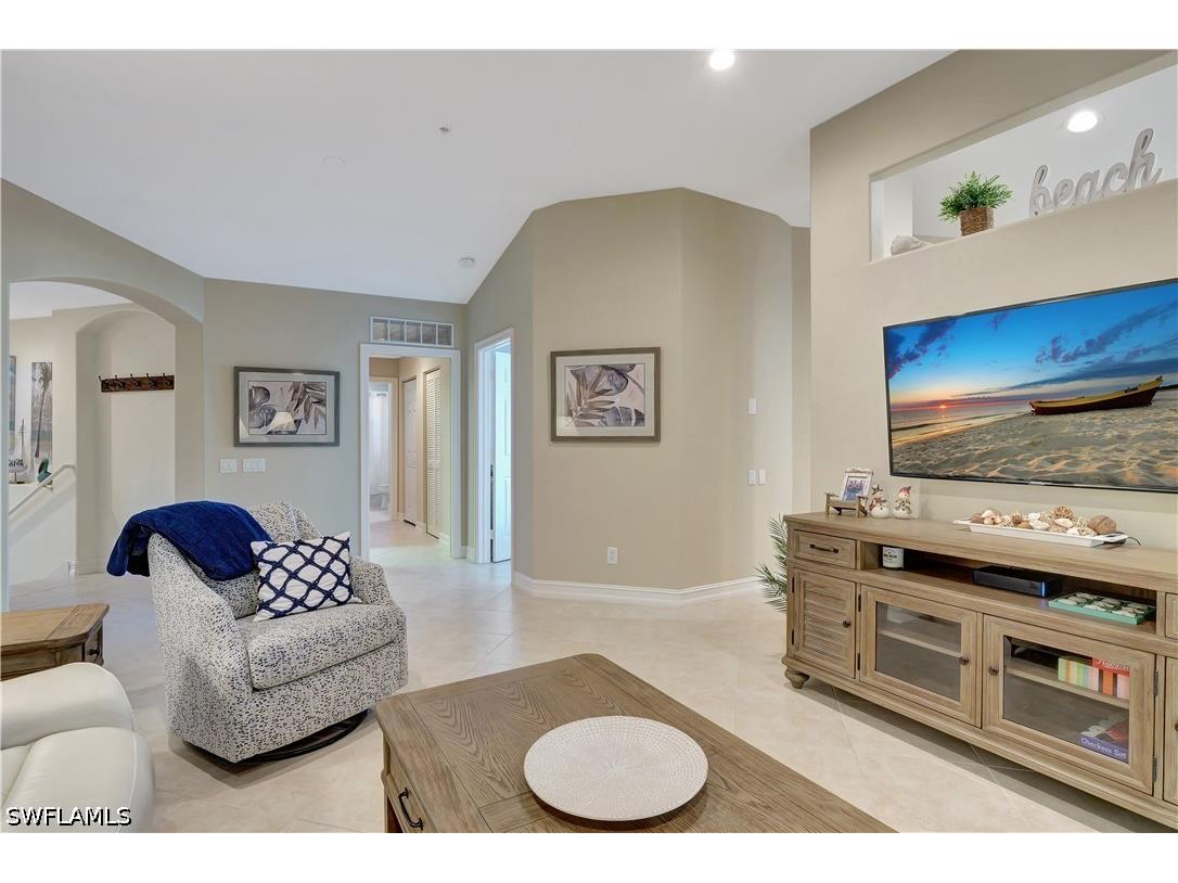 720 Tarpon Cove Drive #201 Naples FL 34110 226010513 image8
