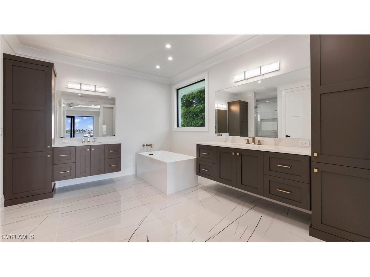 720 Tigertail Court Marco Island FL 34145 225029997 image18