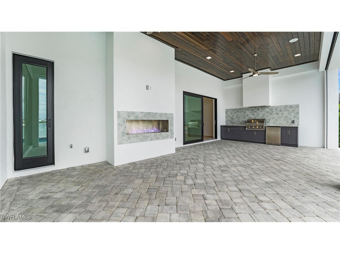 720 Tigertail Court Marco Island FL 34145 225029997 image37