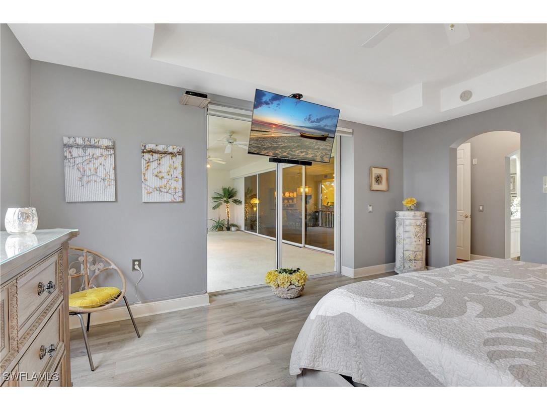 720 Waterford Drive #302 Naples FL 34113 225076722 image20