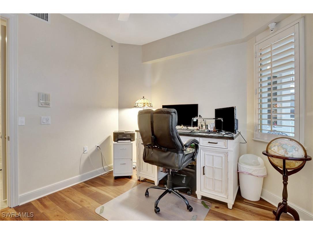 720 Waterford Drive #302 Naples FL 34113 225076722 image26