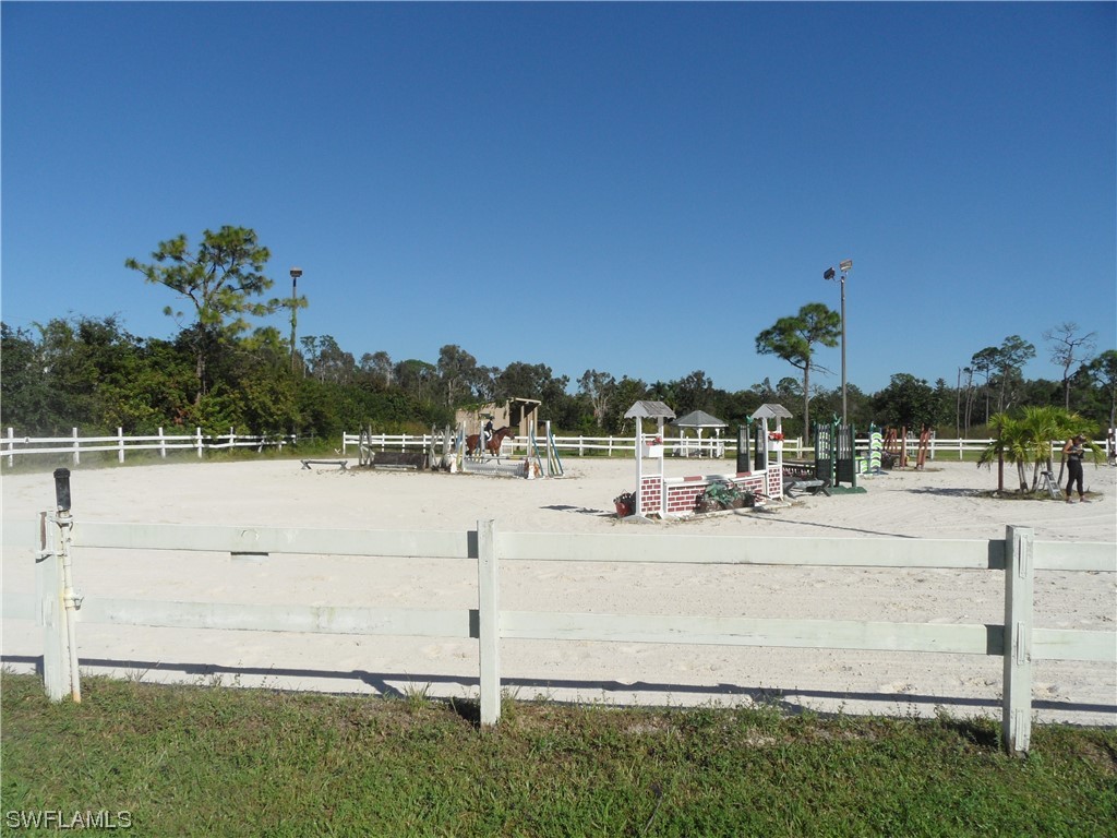 7200 Carousel Lane Fort Myers FL 33966 224016781 image2