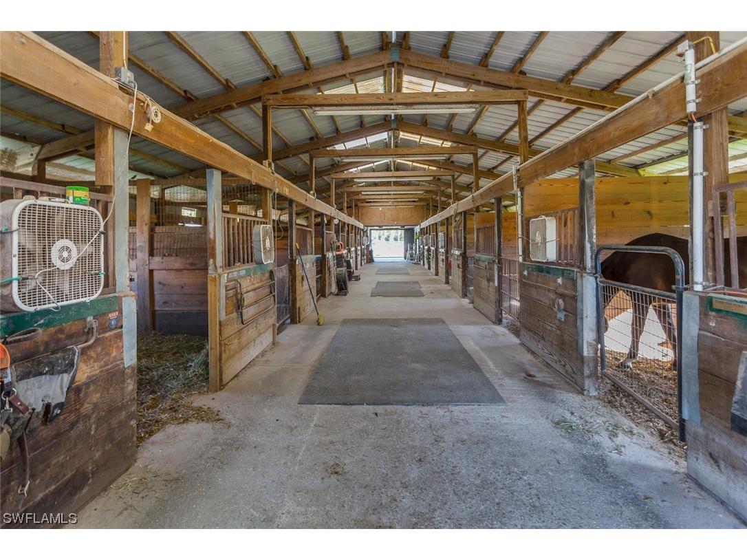 7200 Carousel Lane Fort Myers FL 33966 224016781 image7