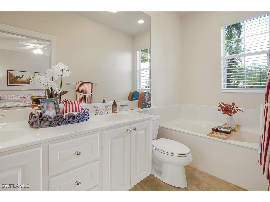 7201 Bellini Way Naples FL 34114 225081673 image16