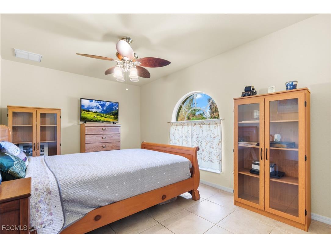 7201 Guava Avenue Bokeelia FL 33922 2025011698 image18