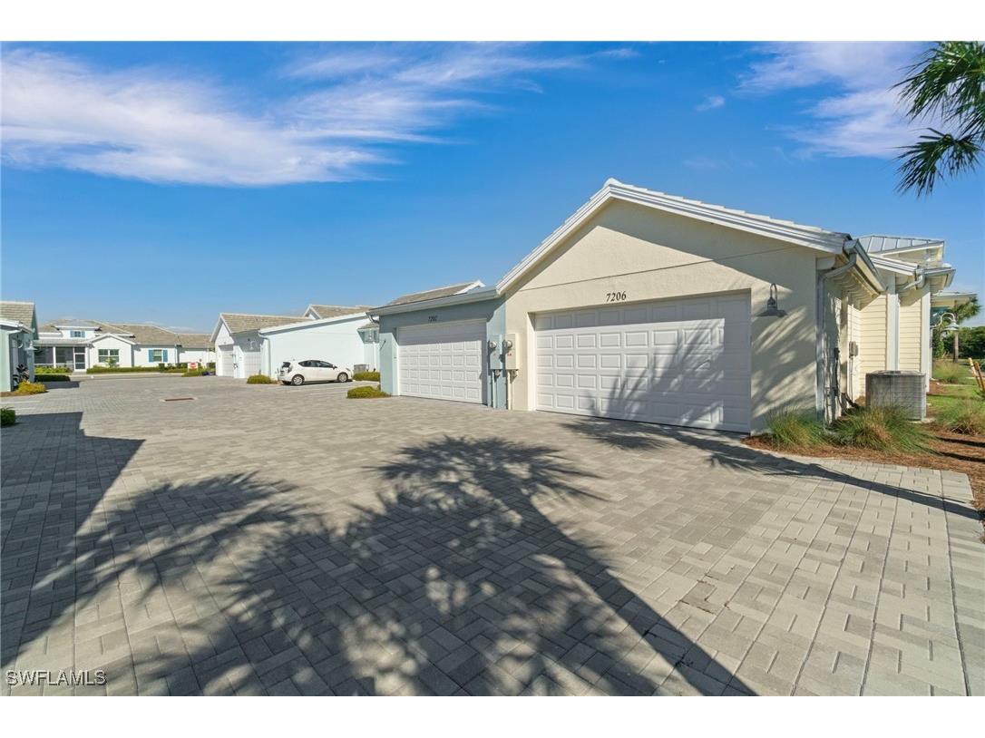 7202 Saona Court Naples FL 34113 225080477 image30