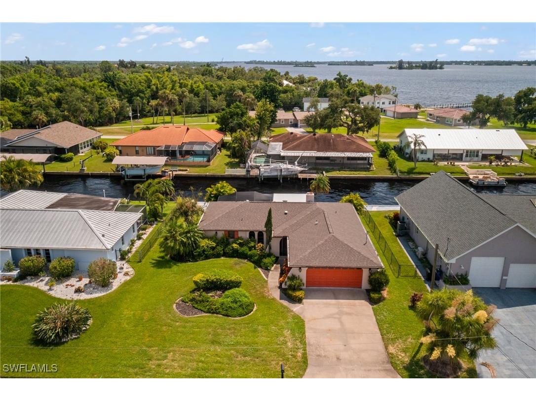 7203 Reymoor Drive North Fort Myers FL 33917 224069032 image1