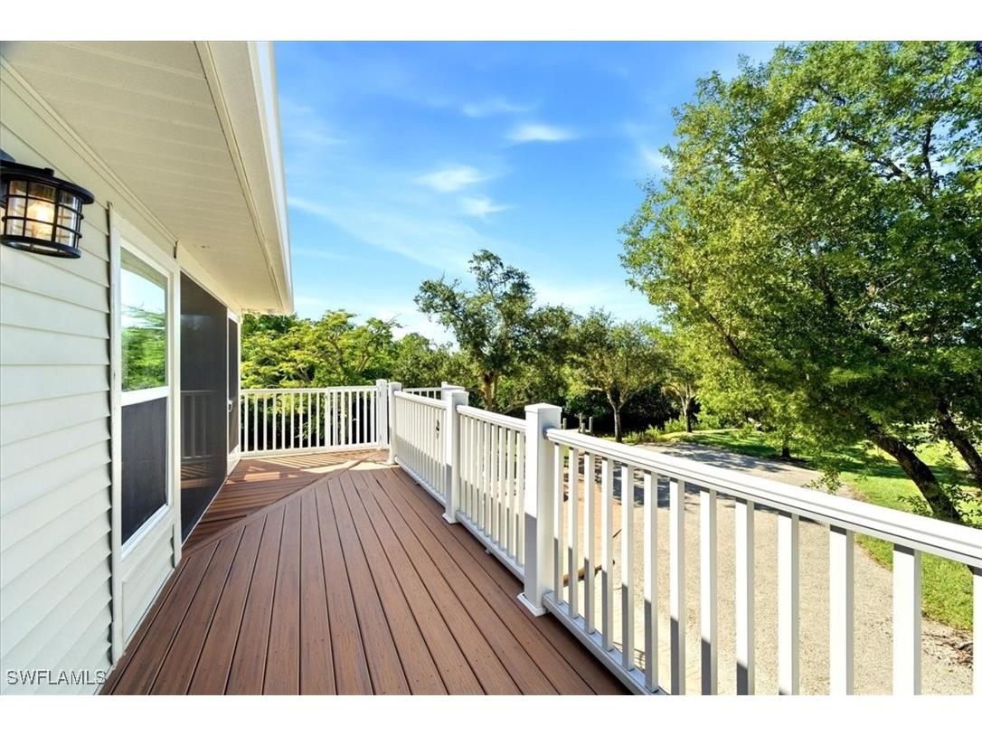 7209 Hendry Creek Drive Fort Myers FL 33908 225079206 image10