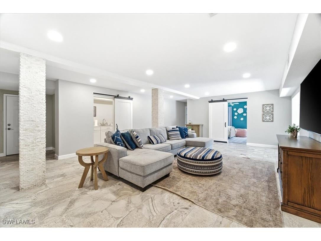 7209 Hendry Creek Drive Fort Myers FL 33908 225079206 image29