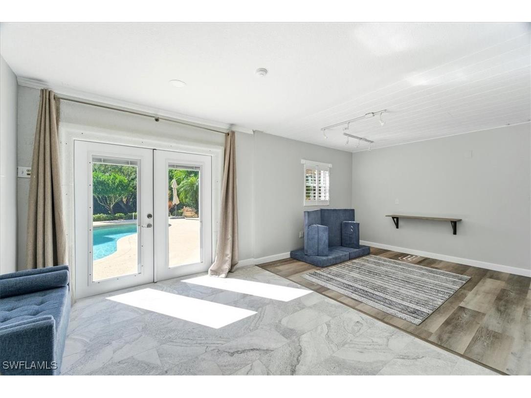 7209 Hendry Creek Drive Fort Myers FL 33908 225079206 image34