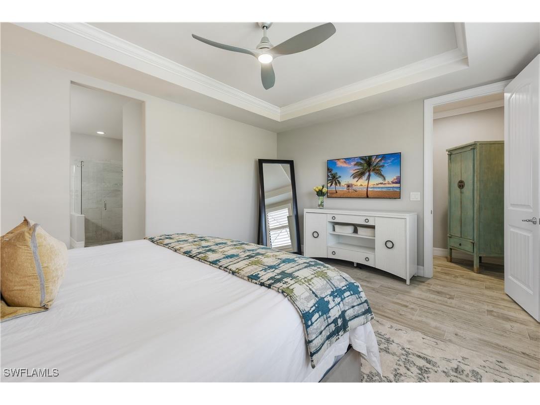 7209 Wilton Drive Naples FL 34109 225076366 image11