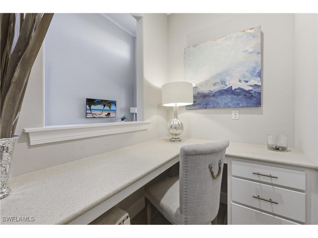 7209 Wilton Drive Naples FL 34109 225076366 image16