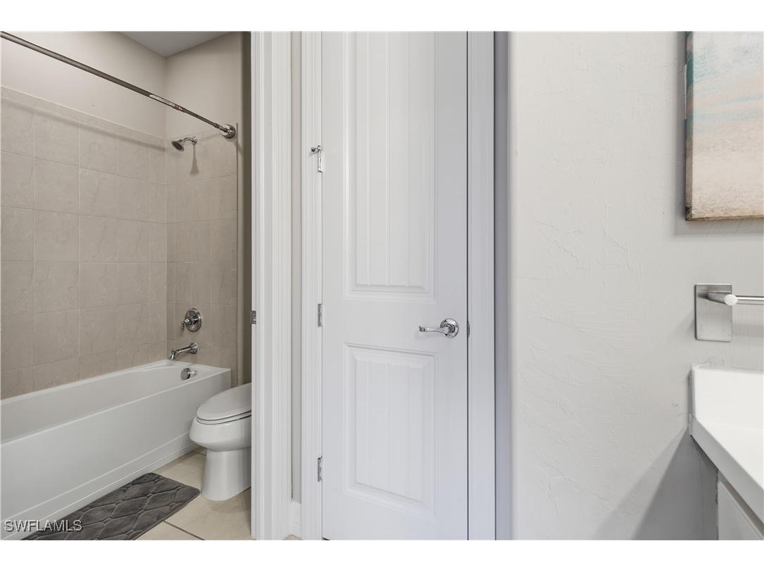 7209 Wilton Drive Naples FL 34109 225076366 image27