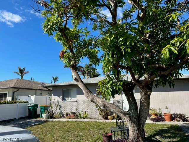 721 107th Avenue N Naples FL 34108 223012803 image1