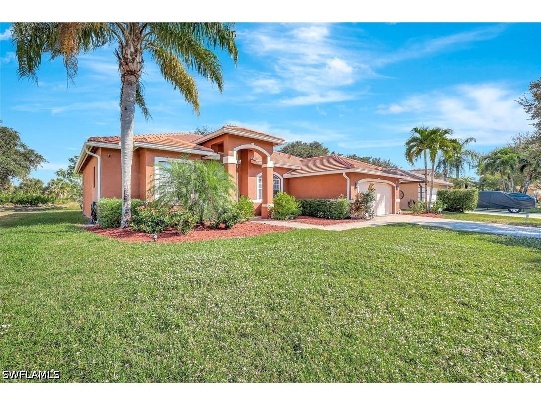 721 Grand Rapids Boulevard Naples FL 34120 226018081 image3