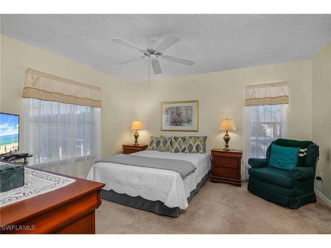 721 Landover Court #204 Naples FL 34104 225077263 image11