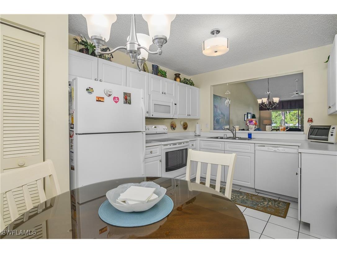 721 Landover Court #204 Naples FL 34104 225077263 image12