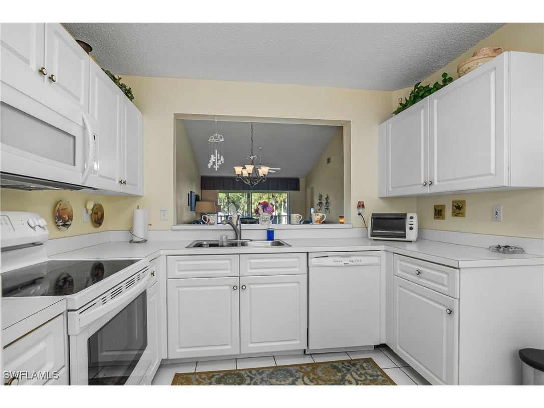 721 Landover Court #204 Naples FL 34104 225077263 image14