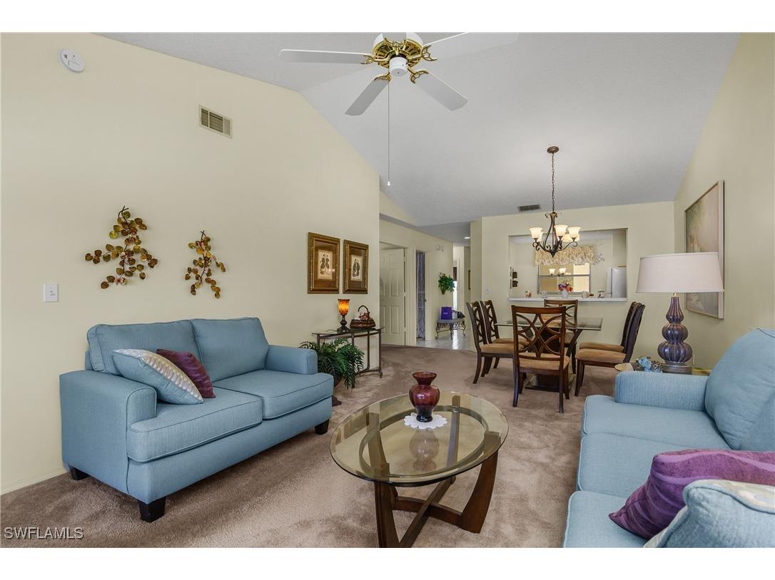 721 Landover Court #204 Naples FL 34104 225077263 image18