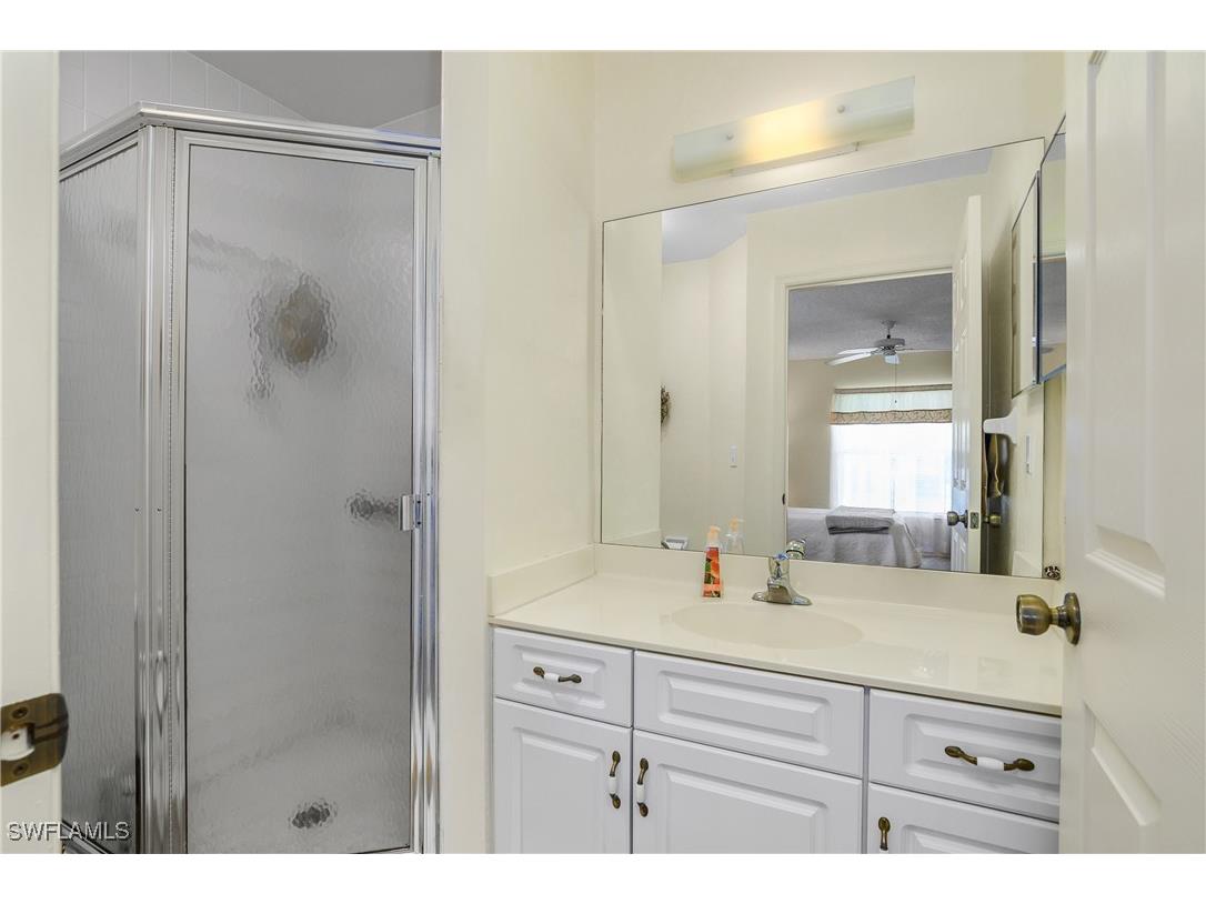 721 Landover Court #204 Naples FL 34104 225077263 image9